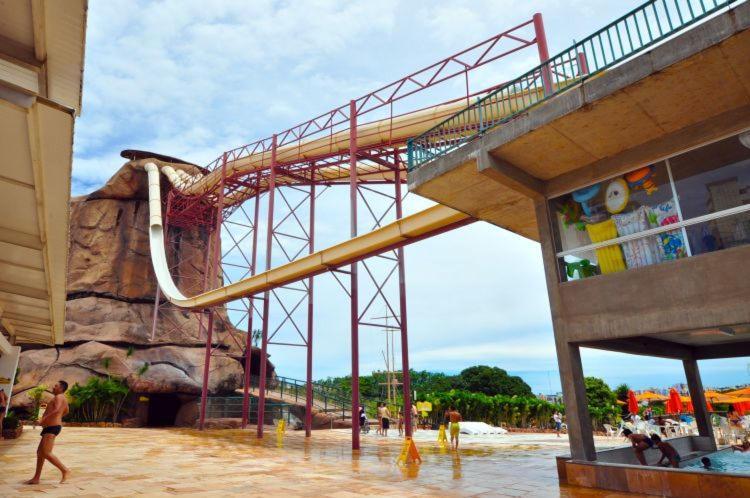 Piazza Diroma Acqua Park Hotel Caldas Novas Luaran gambar